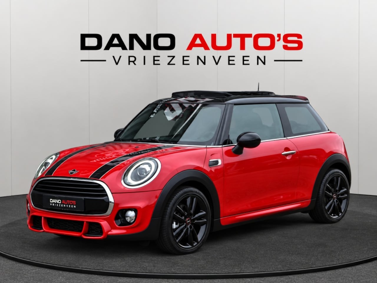 MINI John Cooper Works - 1.5 DKG Cooper Pano/LED/17'' inch - AutoWereld.nl