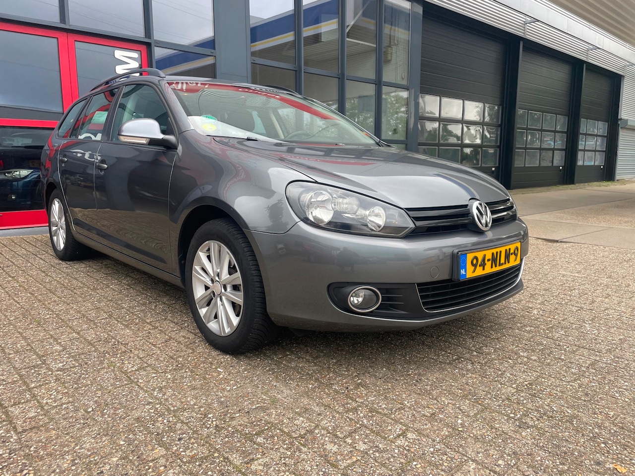 Volkswagen Golf Variant - 1.2 TSI Trendline BlueMotion zeer mooie auto - AutoWereld.nl