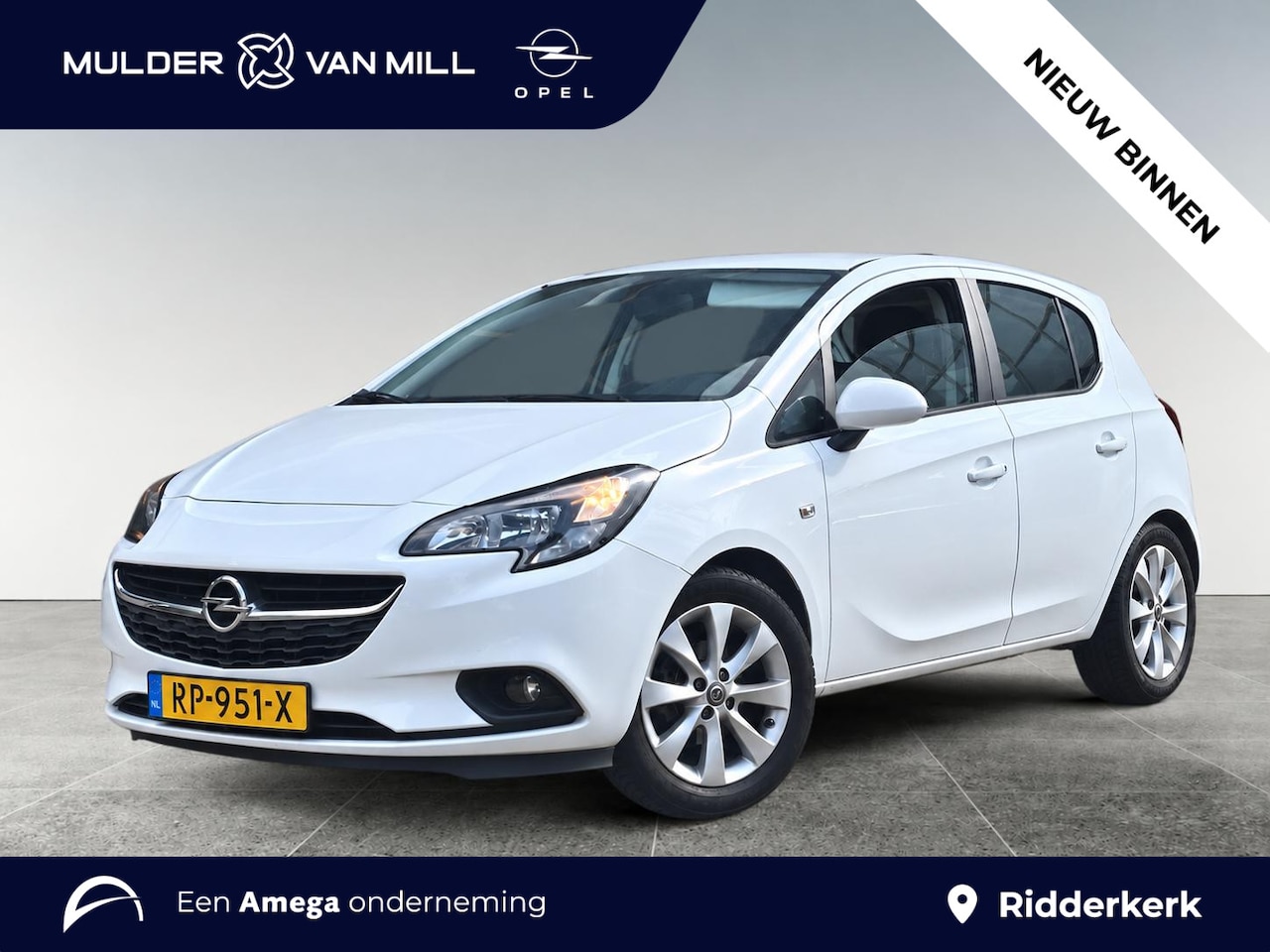 Opel Corsa - Favourite 1.4 ECOTEC 90pk | ALL SEASON BANDEN | APPLE CARPLAY / ANDROID AUTO | CRUISE CONT - AutoWereld.nl