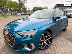 Audi A3 Sportback - 2021 30 TFSI HYBRID S edition LED CARPLAY 18-INCH NAP
