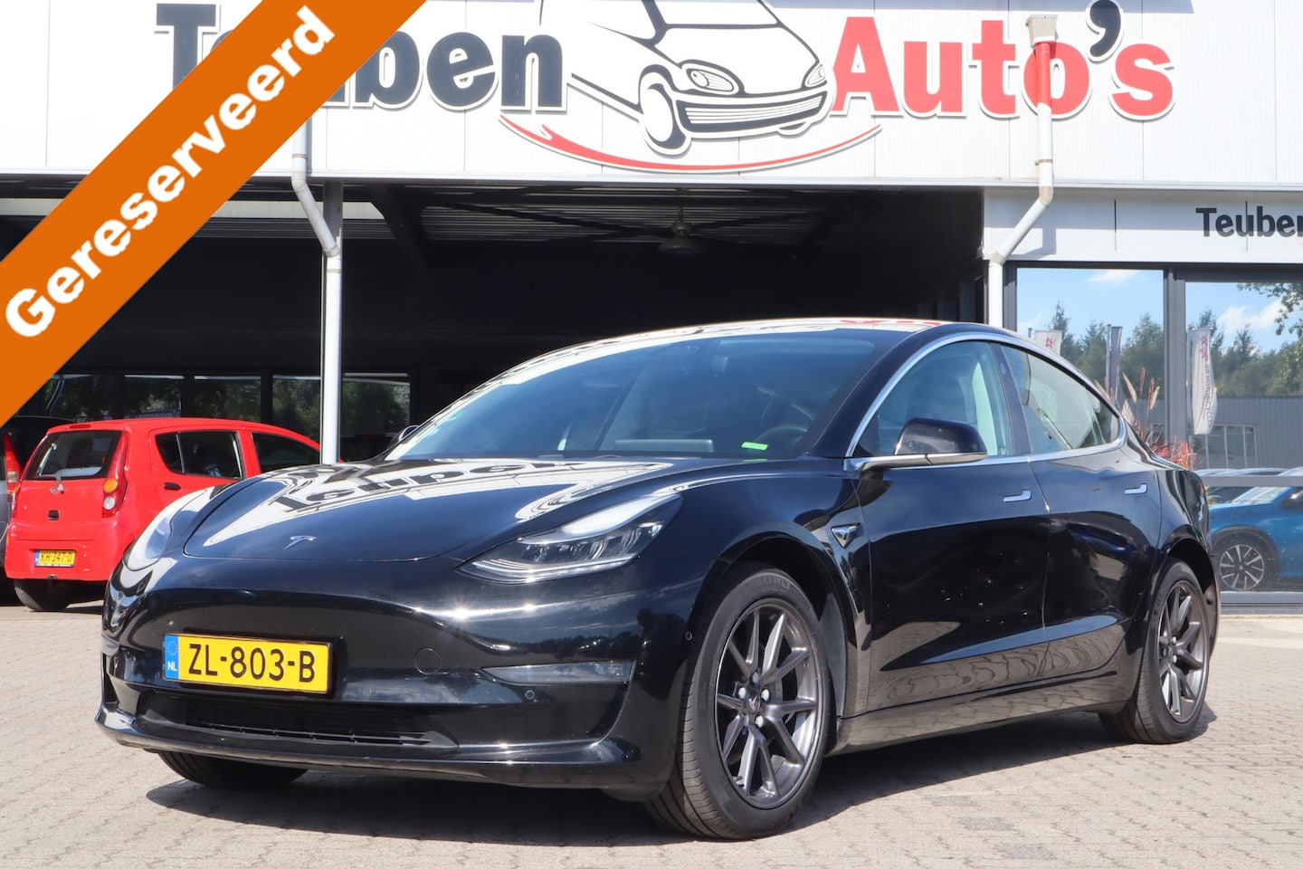 Tesla Model 3 - Long Range AWD 75 kWh | 83,6% | Full Self-Driving computer 3 | Trekhaak | Zwart-zwart - AutoWereld.nl