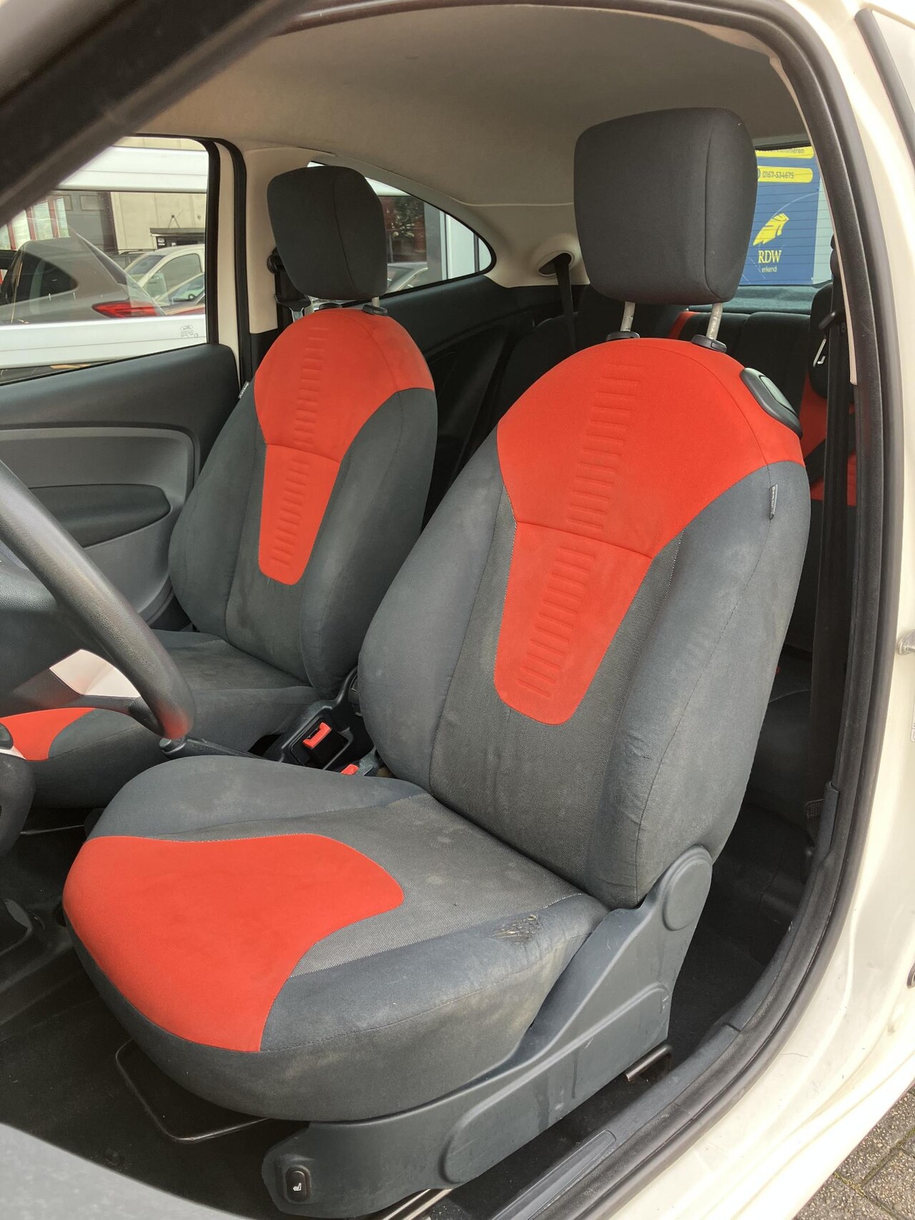 Ford Ka - 1.2 Trend | Airco | Stoelverwarming |