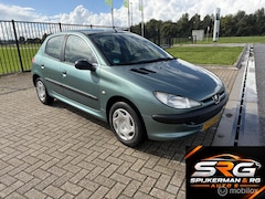 Peugeot 206 - 1.4 Gentry