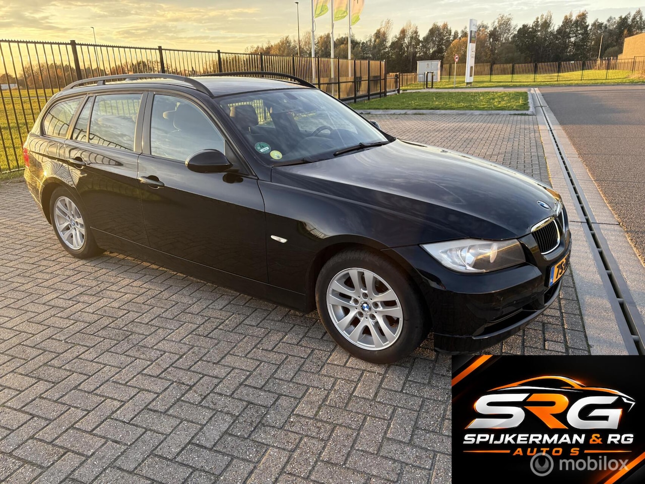 BMW 3-serie Touring - 318i Business Line 318i Business Line - AutoWereld.nl