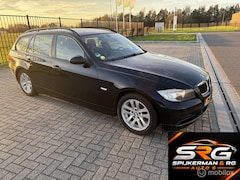 BMW 3-serie Touring - 318i Business Line