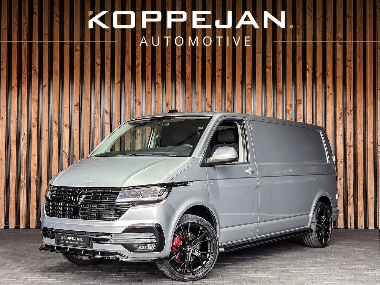 Volkswagen Transporter - 2.0 TDI 150PK DSG L2H1 Marge incl. BTW en BPM | CARPLAY | CAMERA | VOORRUIT VERWARMING | C - AutoWereld.nl