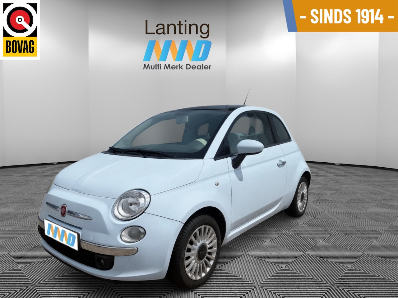 Fiat 500 - 1.2 4 cilinder Lounge, pano dak, airco, baby blauw - AutoWereld.nl