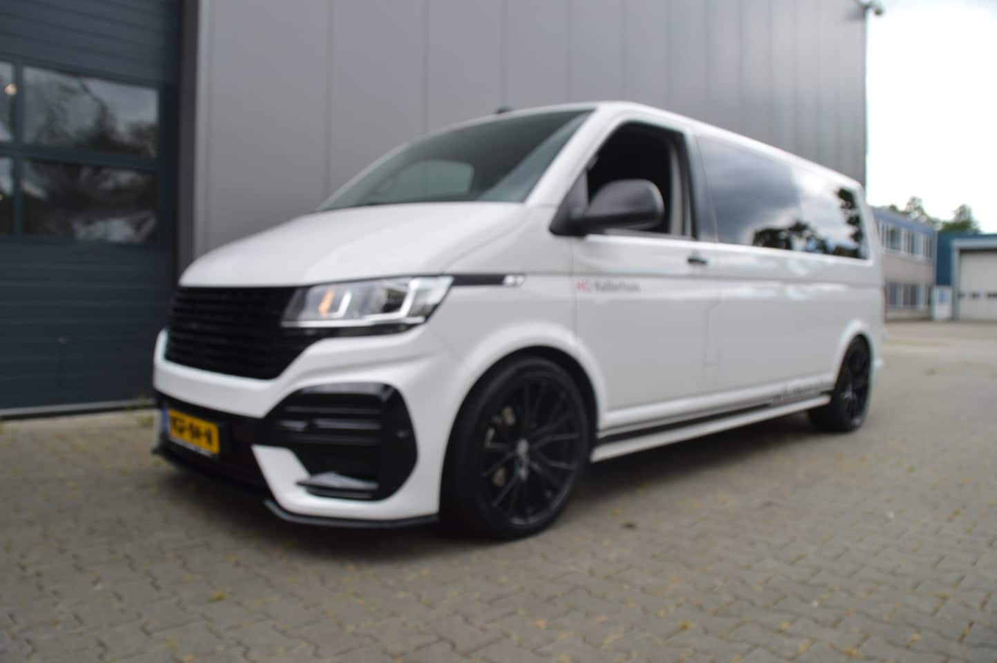 Volkswagen Transporter - 2.0 TDI L2H3 28 2.0 TDI L2H3 28 - AutoWereld.nl
