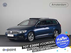 Volkswagen Passat Variant - 1.5 TSI Elegance Business R 150PK | Automaat (DSG) | Panoramadak | Camera | Navigatie | 17