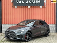 Audi A3 Sportback - 35 TFSI 3x S-Line Pano Camera 19"RS Maxton