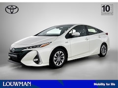 Toyota Prius - 1.8 Plug-in Dynamic | BTW Voertuig | Stoelverwarming | Navigatie | Cruise control adaptive