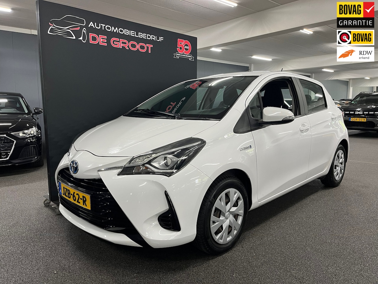 Toyota Yaris - 1.5 Hybrid Aspiration / navigatie / automaat - AutoWereld.nl