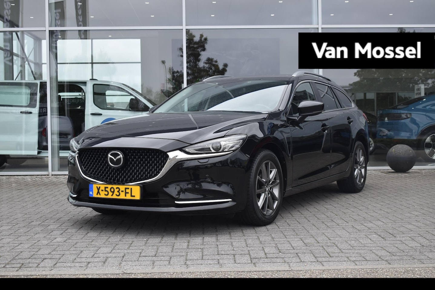 Mazda 6 Sportbreak - 2.0 SkyActiv-G 165 | Climate Control | Adaptive Cruise Control | Trekhaak | Stoel- en Stuu - AutoWereld.nl
