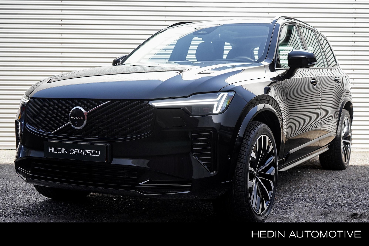 Volvo XC90 - 2.0 T8 Plug-in hybrid AWD Ultra Dark | 2250 kg Trekgewicht| MY2026 nieuw Face-lift model | - AutoWereld.nl