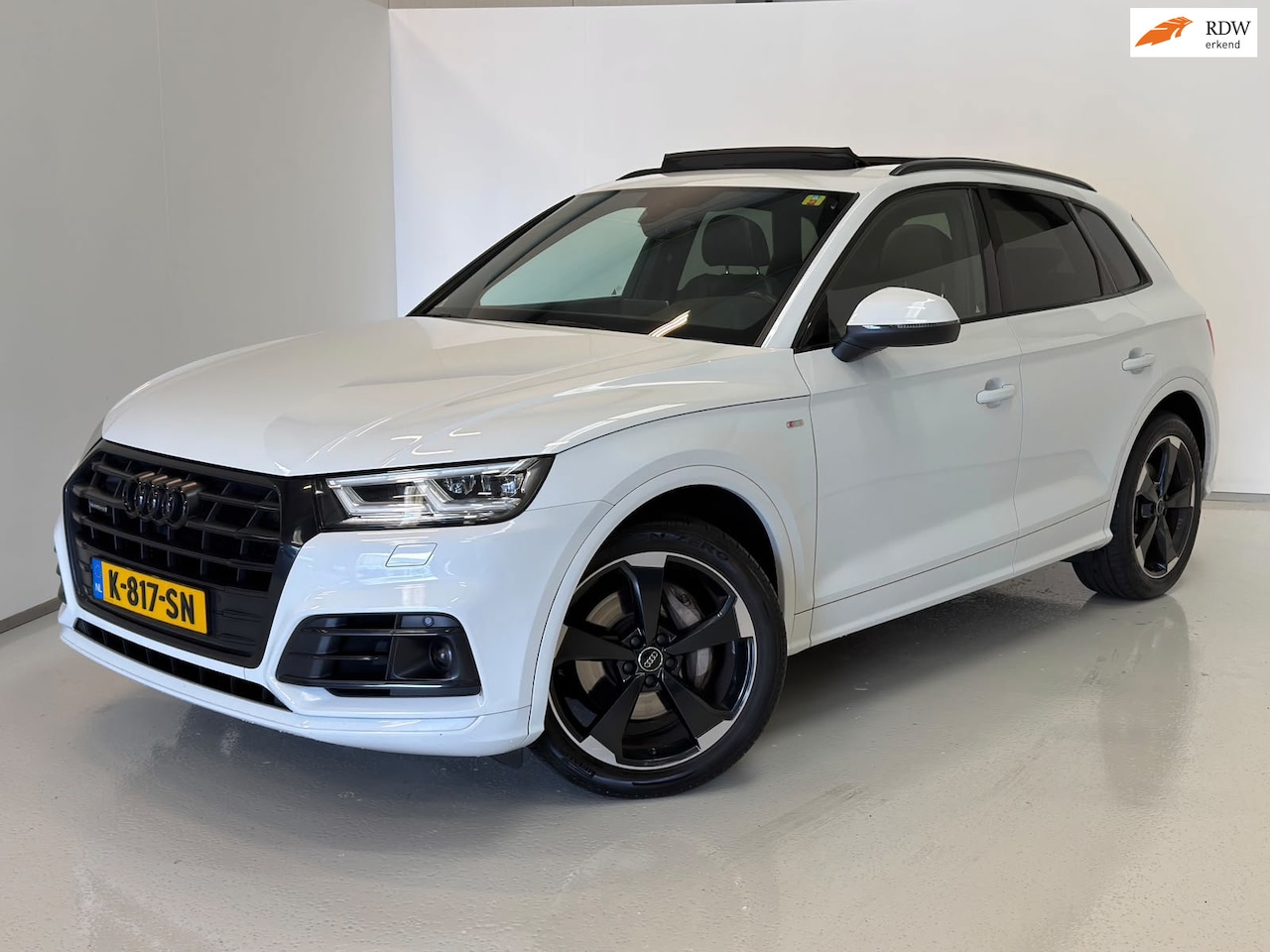 Audi Q5 - 3.0 TDI Quattro Sport S Line Black Edition / Pano / ACC - AutoWereld.nl