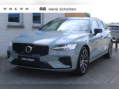Volvo V60 - T8 Plug-in hybrid AWD Ultra Dark | Panoramadak | Trekhaak | 360 graden camera | Head-up di
