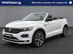 Volkswagen T-Roc Cabrio - 1.5 TSI 150pk R-Line DSG Automaat Navigatie / 19"LM velgen / Elek. Kap / Parkeersensoren /