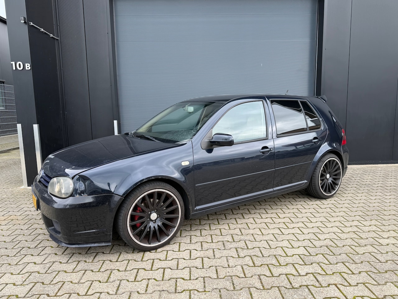 Volkswagen Golf - 2.3 V5 Tik in motor - AutoWereld.nl