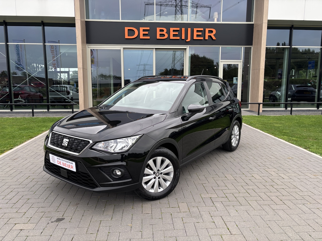 SEAT Arona - 1.0 TSI 95pk Style Airco I DAB+ I Bluetooth - AutoWereld.nl
