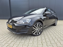 Volkswagen Golf - 1.4 TSI Comfortline | DSG | 18" LM velgen |