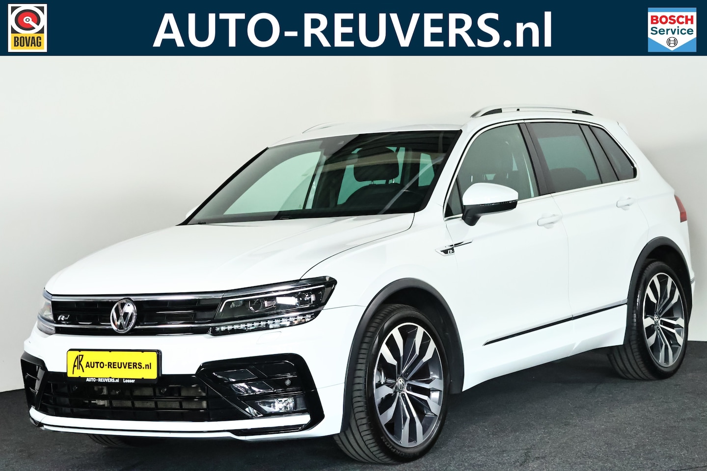 Volkswagen Tiguan - 2.0 TSI 4Motion Highline / LED / ACC / HUD / DynAudio / CarPlay - AutoWereld.nl