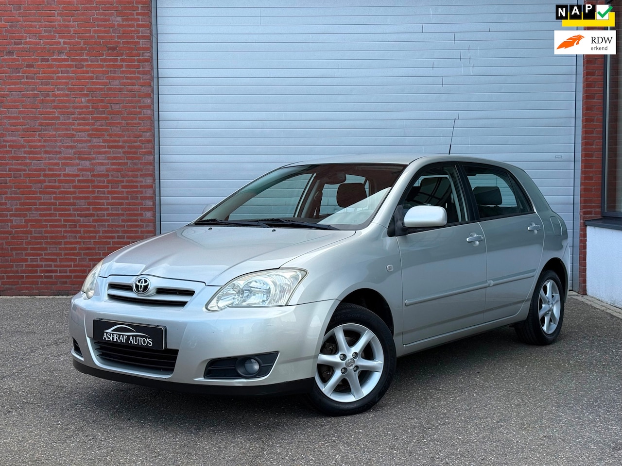 Toyota Corolla - 1.6 VVT-i Linea Sol| AUTOMAAT| NEW APK| AIRCO| NAP - AutoWereld.nl