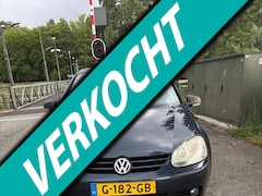 Volkswagen Golf - 1.6 Trendline
