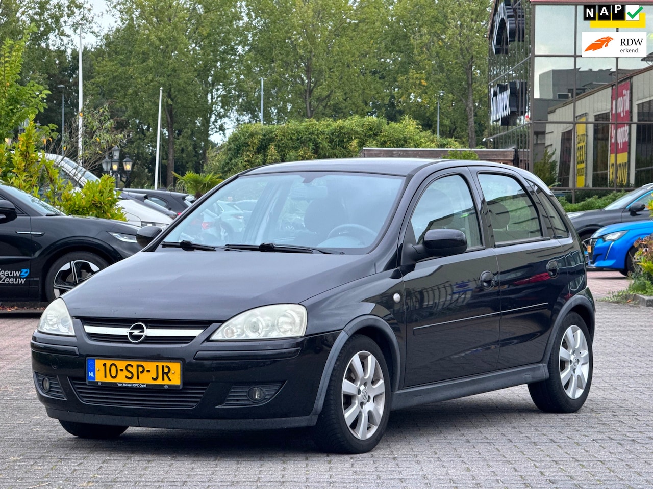 Opel Corsa - 1.2-16V Silverline | Airco | APK 09-07-2027 | Elektrische ramen en spiegels | LM velgen | - AutoWereld.nl