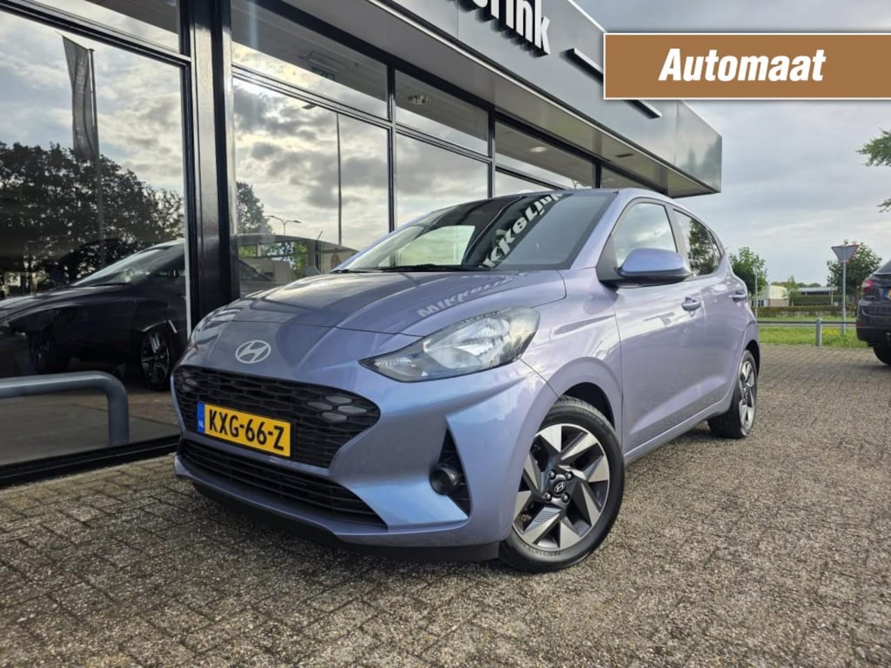 Hyundai i10 - 1.0 COMFORT SMART AUTOMAAT NAVI/CAMERA/CRUISE - AutoWereld.nl