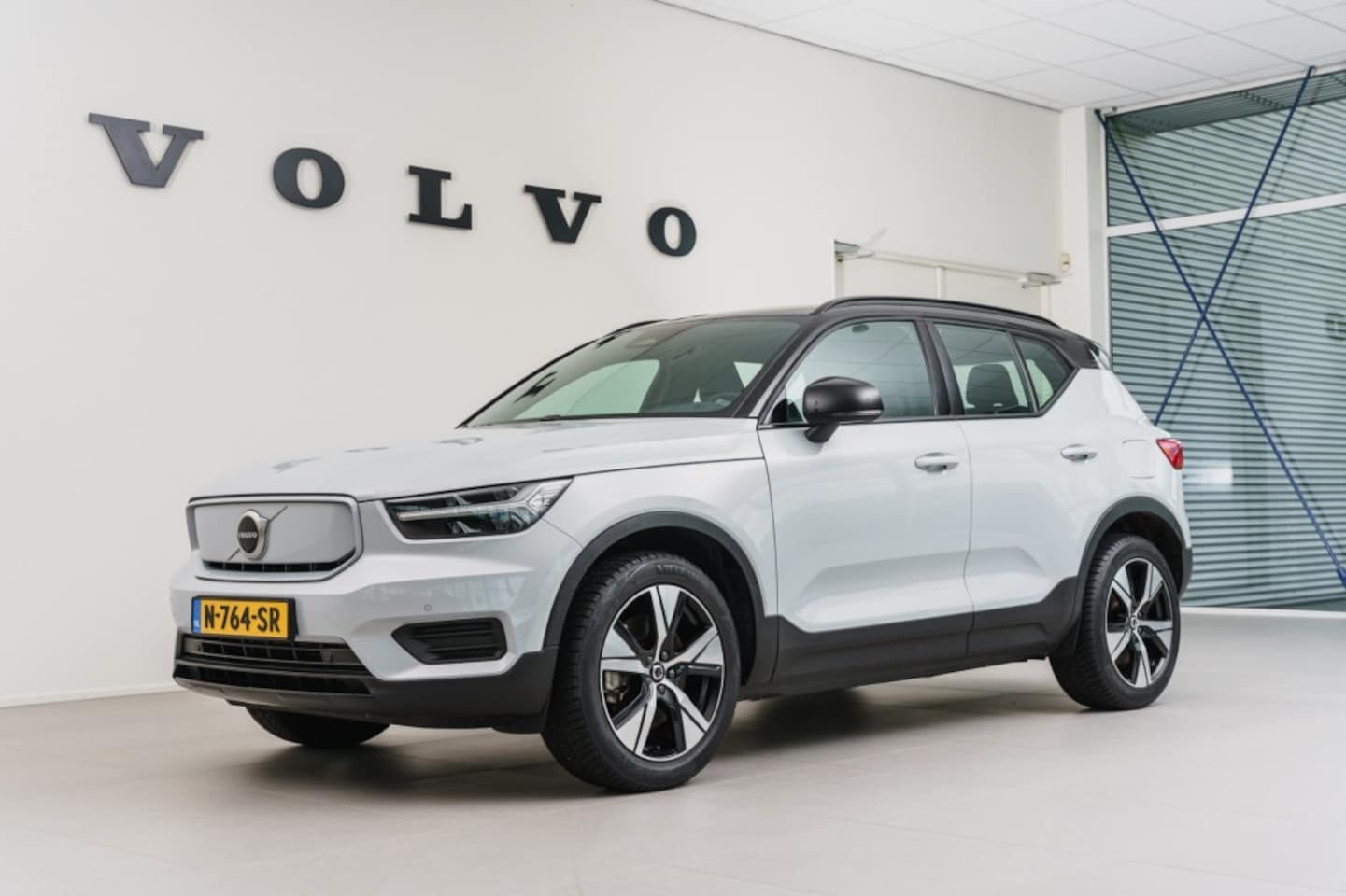 Volvo XC40 - Recharge Pure electric, Plus - AutoWereld.nl