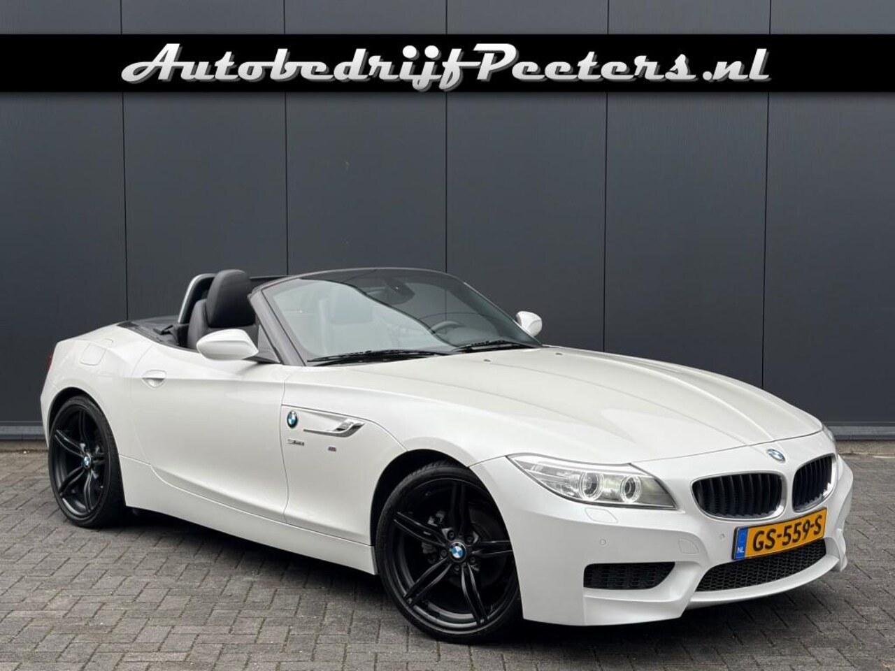 BMW Z4 - sDrive18i Aut. M Sport Leder Navi Xenon Cruise PDC 19inch NL-auto - AutoWereld.nl