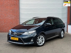 Toyota Auris Touring Sports - 1.6 Dynamic | AUTOMAAT | NAVI | NAP | CAMERA