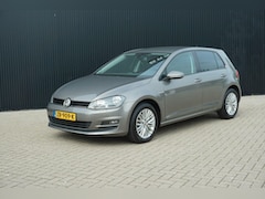 Volkswagen Golf - 1.2 TSI Business Edition R Connected DSG| Cruise| Cup editie