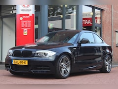 BMW 1-serie Coupé - 135i Handgeschakeld *High Executive* | Schuifdak | Stoelverwarming | Cruise & Climate Cont