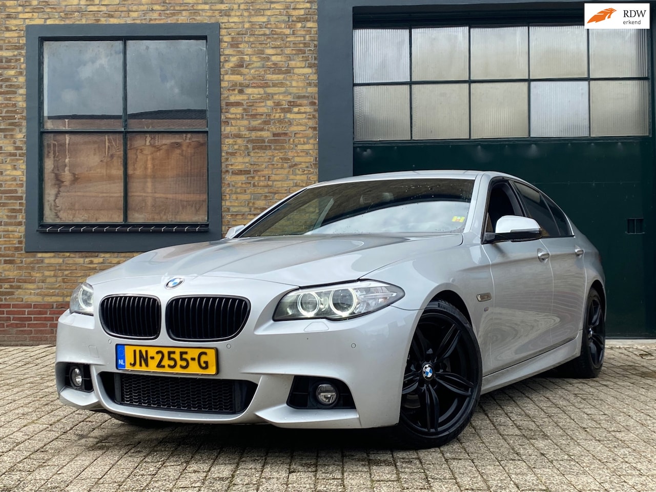 BMW 5-serie - 520d M Sport Edition | Virtual + Cruise + Trekhaak Nu € 16.975,-!!! - AutoWereld.nl