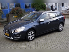 Volvo V60 - 1.6 D2 Momentum