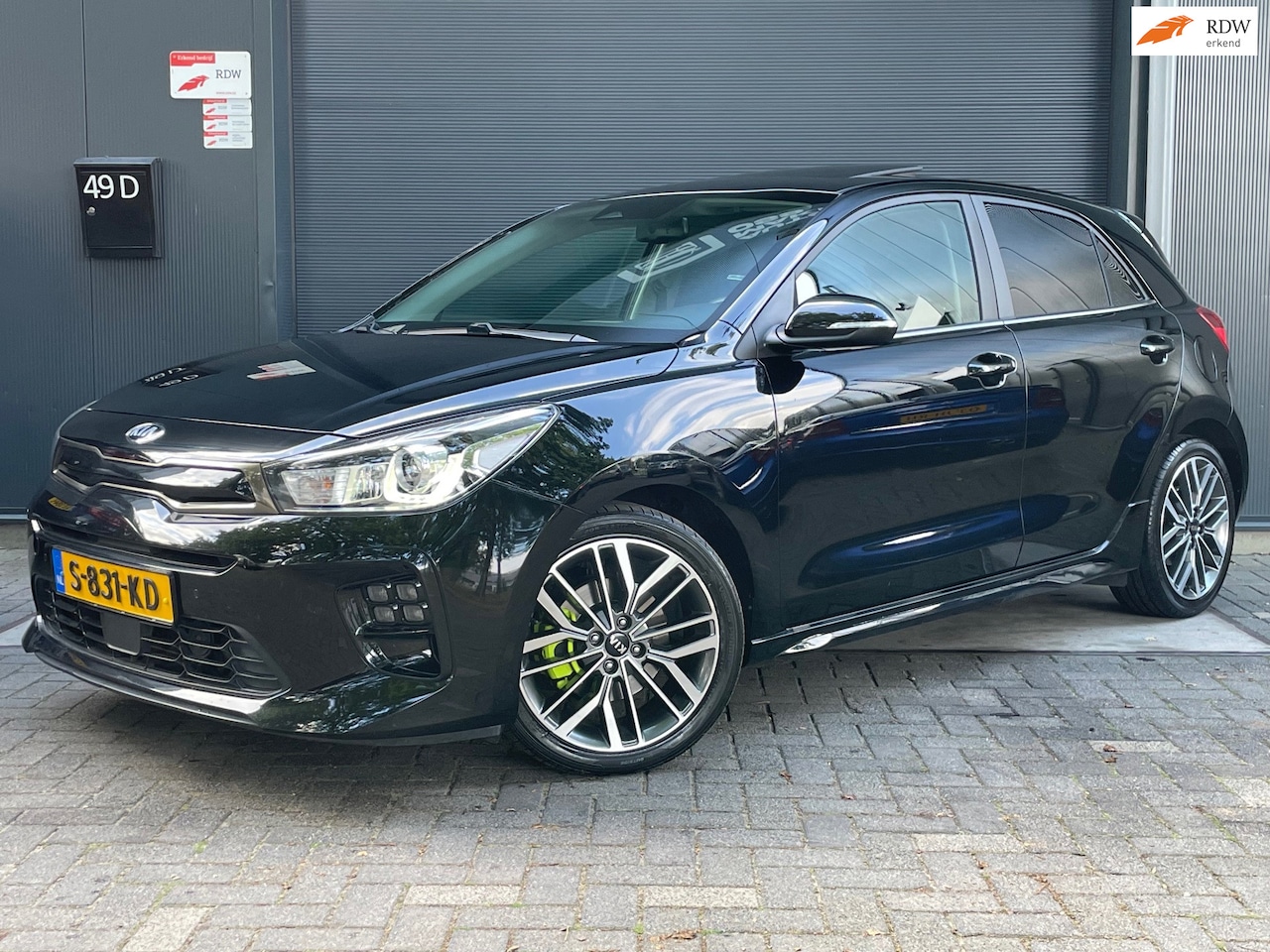 Kia Rio - 1.0 T-GDi MHEV GT-Line DAKJE CAMERA CARPLAY KEYLESS DODEHOEKDEDECTIE PDC VOOR/ACHTER CLIMA - AutoWereld.nl