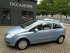 Opel Corsa - 1.2-16V Essentia