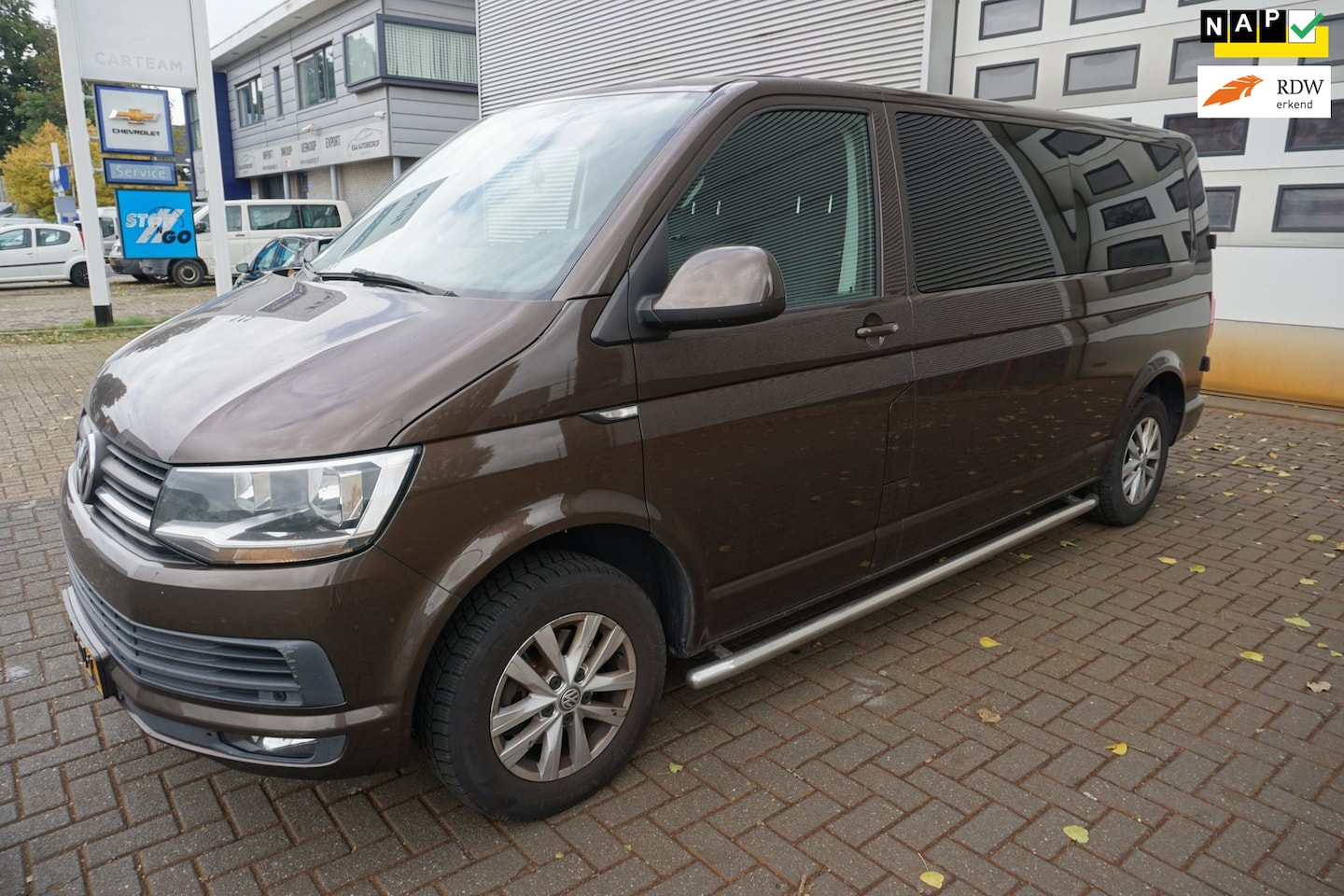 Volkswagen Transporter - 2.0 TDI L2H2 Highline /AIRCO / LMV /NAP - AutoWereld.nl