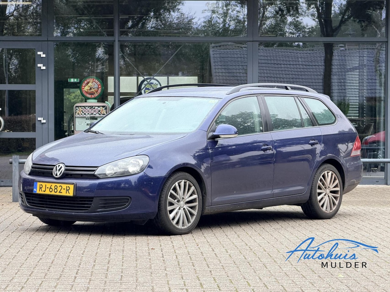 Volkswagen Golf Variant - 1.6 TDI Trendline BlueMotion | Airco | PDC | Trekhaak | Export - AutoWereld.nl