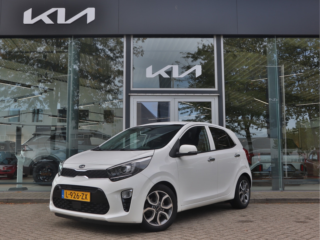 Kia Picanto - 1.0 DPi DynamicPlusLine | Navigatie | Bluetooth | Climate Control | Tot 10Jr. Kia-Garantie - AutoWereld.nl