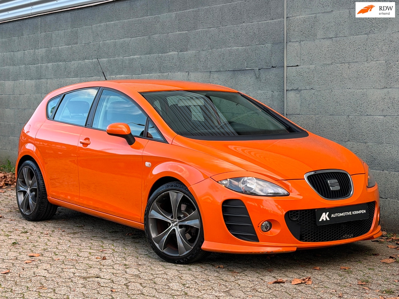 SEAT Leon - 1.4 1e Eignr|Cupra Pakket|Airco|Navi|Cruise|Lmv|Nap|Boekjes - AutoWereld.nl