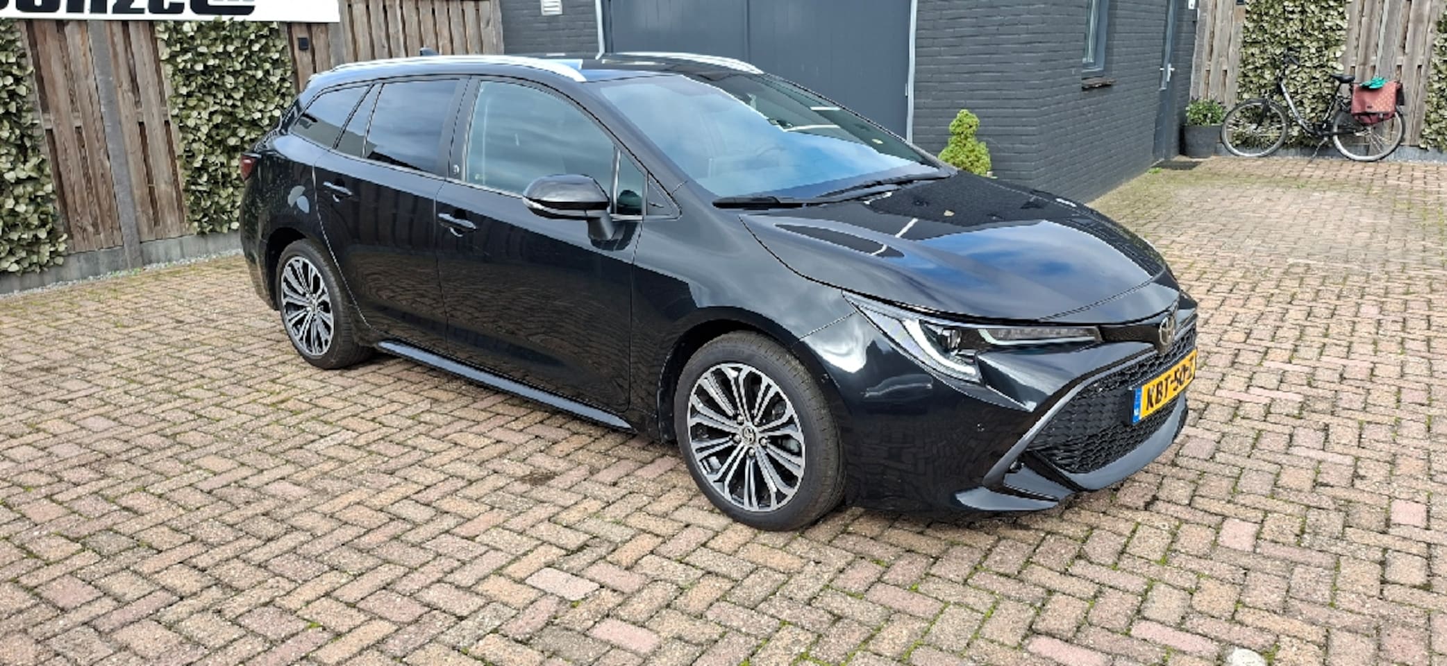 Toyota Corolla Touring Sports - 1.2 Turbo Active 1.2 Turbo Active - AutoWereld.nl