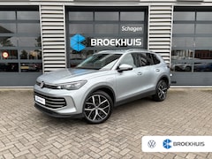 Volkswagen Tiguan - 1.5 TSI eHybrid 204 pk Elegance | SOH 100% | Wegklapbare Trekhaak | Achteruitrijcamera | C