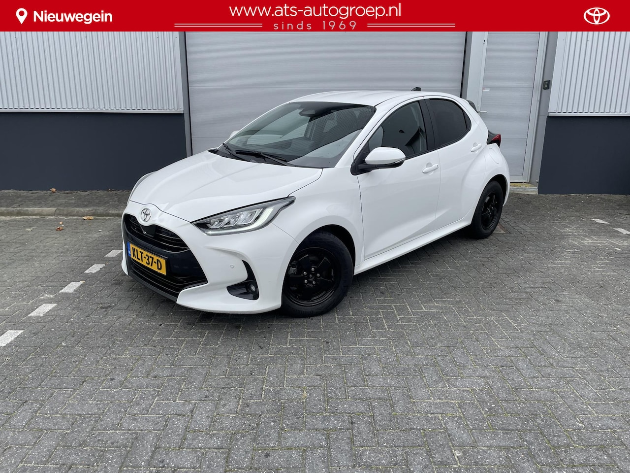 Toyota Yaris - 1.5 Hybrid 115 Dynamic 1.5 Hybrid 115 Dynamic , incl Comfort pack, parkeersensoren rondom, Dode Hoek Detectie, en - AutoWereld.nl