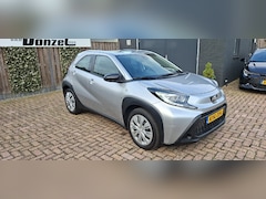 Toyota Aygo X - 1.0 VVT-i S-CVT Play + AUTOMAAT Appel-carplay