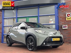 Toyota Aygo X - 1.0 VVT-i MT Premium | Apple Carplay/android auto | Climate control | Lage kilometerstand