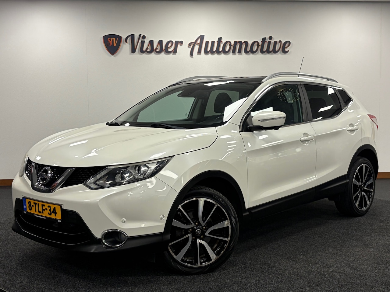 Nissan Qashqai - 1.2 Tekna*360Cam*Stoelverwarming*Pano*NAP*Leder*PDC*LED*Trekhaak* - AutoWereld.nl