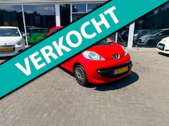 Peugeot 107 - 1.0-12V XS