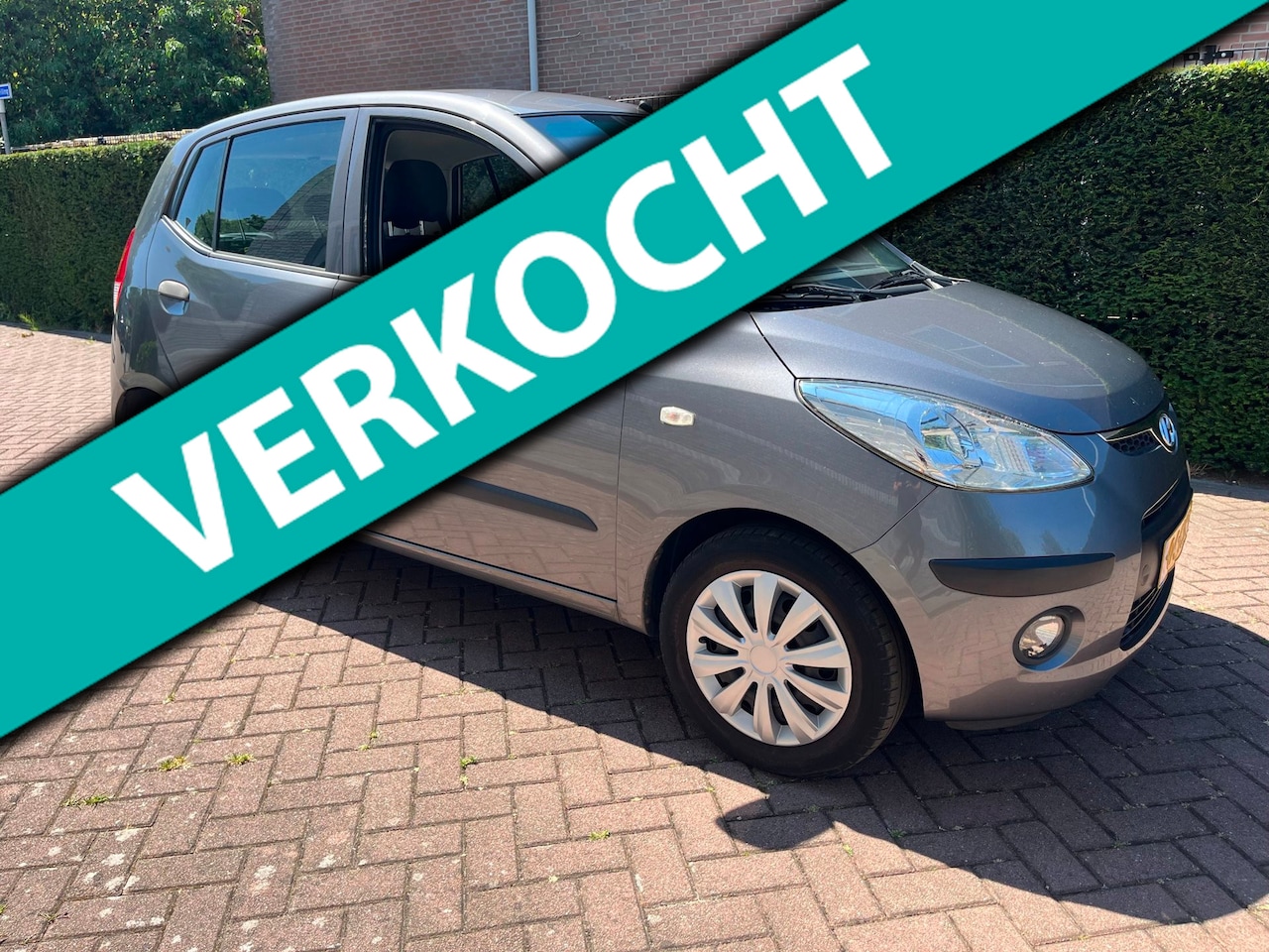 Hyundai i10 - 1.1 Active Orange Babies|AIRCO| - AutoWereld.nl